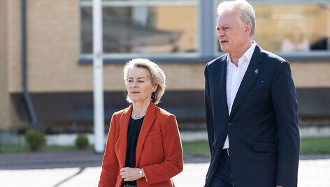 Ursula von der Leyen, Gitanas Nausėda