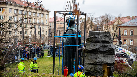 Vilniuje nukeltas Petro Cvirkos paminklas