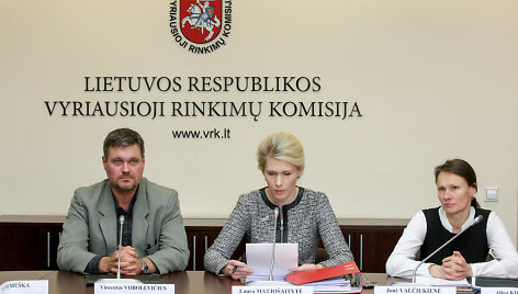 Vincentas Vobolevičius,  Laura Matjo&scaron;aitytė ir Jonė Valčiukienė