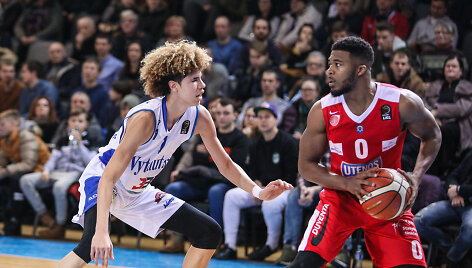 LaMelo Ballas ir Kennethas Gainesas