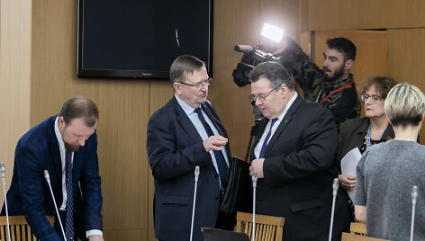 Juozas Bernatonis, Linas Linkevičius
