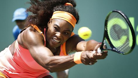 Serena Williams i&scaron;kovojo 700-ąją pergalę karjeroje