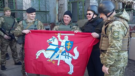 Užsienio reikalų ministras aplankė prie&scaron;akinėse linijose budinčius Ukrainos karius