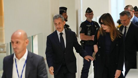 Nicolas Sarkozy / AP