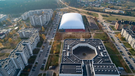 Pripučiamas stadionas Pilaitėje