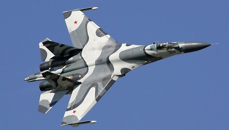 Rusijos naikintuvas Su-27