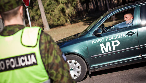 Karo policija