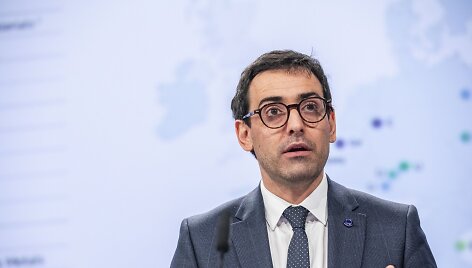 S. Sejourne / Nicolas Landemard / ZUMAPRESS.com