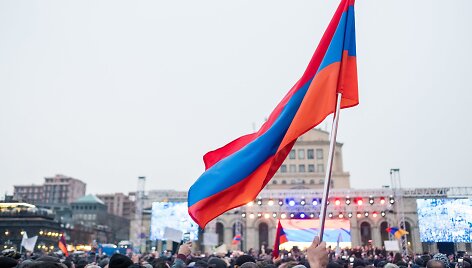 Nikolo Pa&scaron;iniano rėmėjai Jerevane