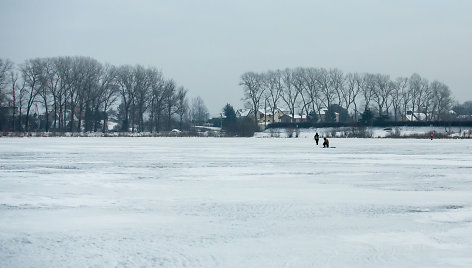 Poledinė žūklė