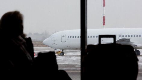 Įsigaliojo nauja rankinio &bdquo;Ryanair&ldquo; bagažo gabenimo tvarka