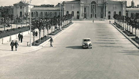 Vilniaus geležinkelio stotis, 1956 m., fotografas L.Meinertas, Lietuvos istorijos instituto Rankraščių skyrius