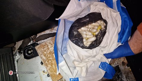 Marijampolės apskrities policijos nuotrauka / sulaikytas kokainas
