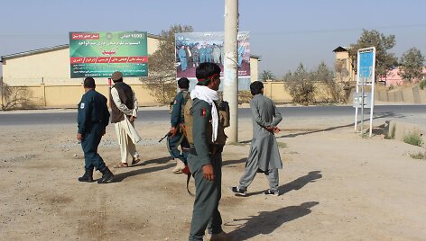 Talibanas pradėjo didelį puolimą Kundūzo miesto puolimą
