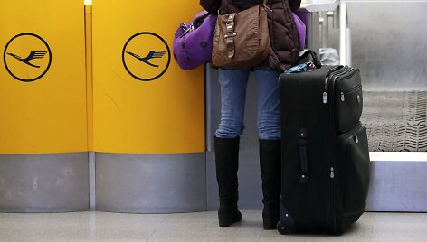 &bdquo;Lufthansa&ldquo; dėl streiko at&scaron;aukė tūkstančius skrydžių.