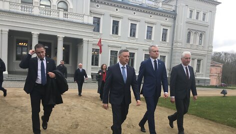 Prezidentas Gitanas Nausėda ketvirtadienį vie&scaron;i Plungėje.