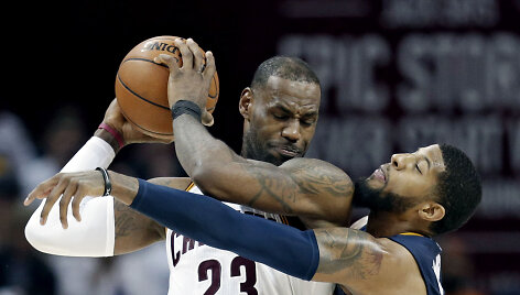 LeBronas Jamesas ir Paulas George'as