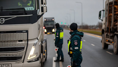 Klaipėdoje trečiadienį tikrinti sunkiasvorės transporto priemonės