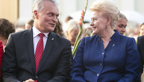 &bdquo;Laisvės kelyje&ldquo; kartu su tauta į gyvąją grandinę stoti žada prezidentai Dalia Grybauskaitė ir Gitanas Nausėda / BNS nuotr.