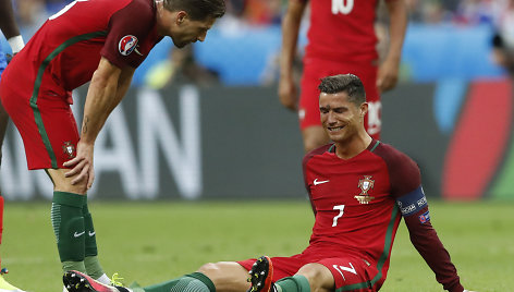 Cristiano Ronaldo patyrė traumą finale