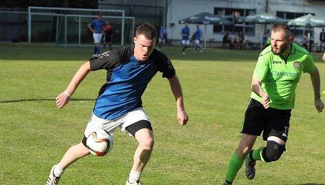 Jurijus Mendus (FK "Dineris") ir Maksimas Vojevodinas (FK "Siena")]
