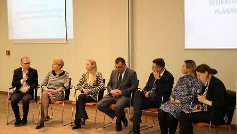 Diskusija kaip pritraukti daugiau medikų į rajonų ligonines 