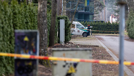 Prie Leonido Volkovo namų dirba policijos pareigūnai