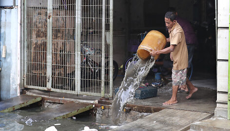 Indonezijoje potvyniai pražudė daugiau nei 60 žmonių