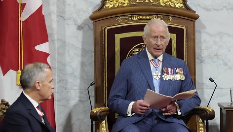 Karalius Karolis III Kanados parlamente