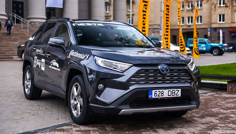 Toyota RAV4 – konkurso „Metų automobilis 2020“ dalyvis