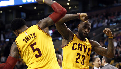 LeBronas Jamesas ir J.R.Smithas