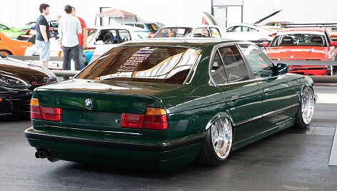 &bdquo;Stance&ldquo; stiliaus automobilis