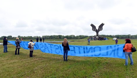 Ceremonija mirties stovykloje