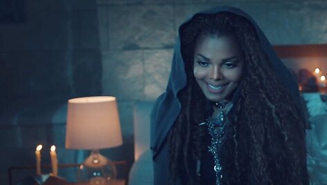 Janet Jackson vaizdo klipe &bdquo;No Sleeep&ldquo;