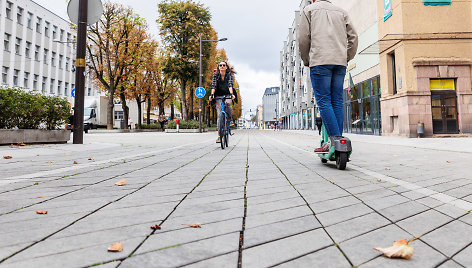 Laisvės alėjoje įrengti nauji ženklai