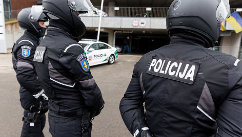 Lietuvos kelių policijos tarnyba ir Vilniaus apskrities policijos komisariato pareigūnai pradėjo patruliavimo motociklais sezoną