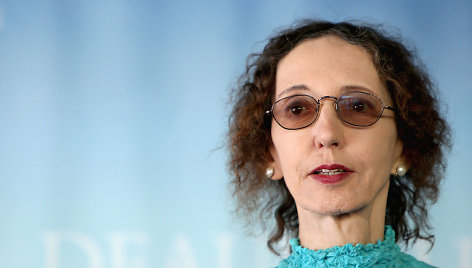  Joyce Carol Oates 