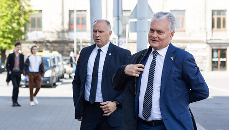 Prezidentas Gitanas Nausėda lankosi Vilniaus geležinkelio stotyje