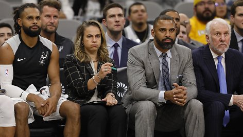 Patty Millsas, Becky Hammon, Ime Udoka ir Greggas Popovichius