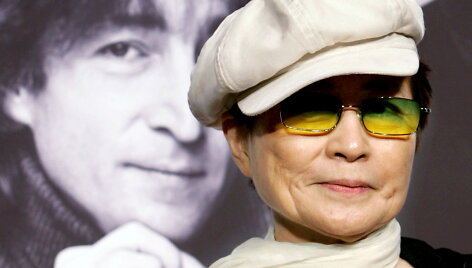 Yoko Ono