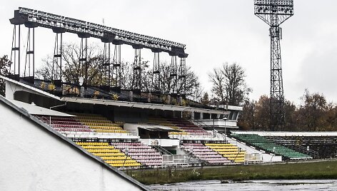 Legendinis &bdquo;Žalgirio&ldquo; stadionas stovi apleistas ir niekam nereikalingas.