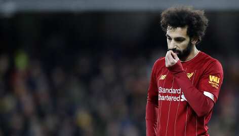 M.Salahas ir kiti &bdquo;Liverpool&ldquo; futbolininkai nuliūdę po netikėto pralaimėjimo &bdquo;Watford&ldquo; komandai.