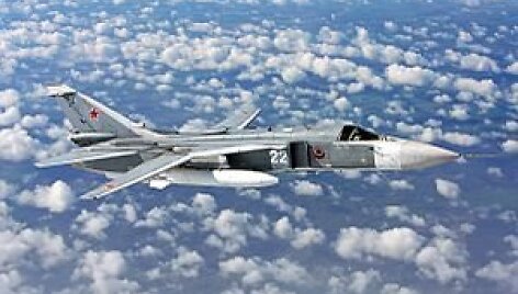 Su-24 karo lėktuvas.