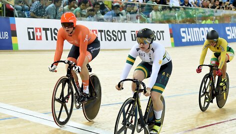 Shanne Braspennincx,  Stephanie Morton ir Simona Krupeckaitė