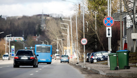 Kelio ženklai Jonavos gatvėje