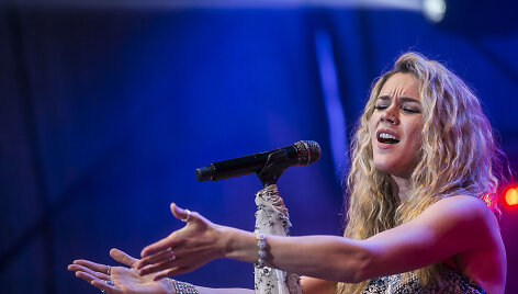 Joss Stone koncerto akimirka