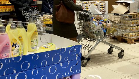 Prekybos centras &bdquo;Lidl&ldquo; Rasų gatvėje, Vilniuje