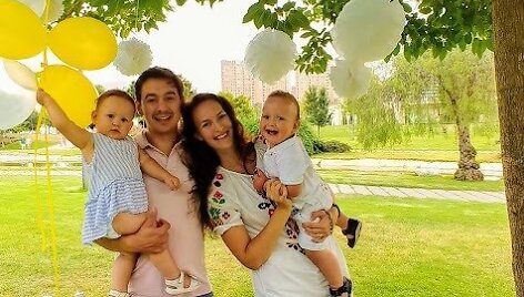 Kristina ir Ivanas su vaikais