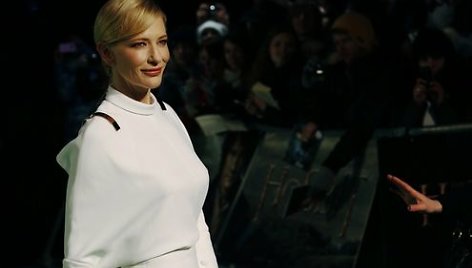 Aktorė Cate Blanchett ir „Givenchy“ suknelė