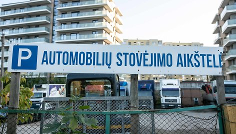 Automobilių stovėjimo aikštelė